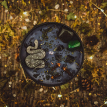 Load image into Gallery viewer, SERPENTISA | LIMITED EDITION SPELL CANDLE